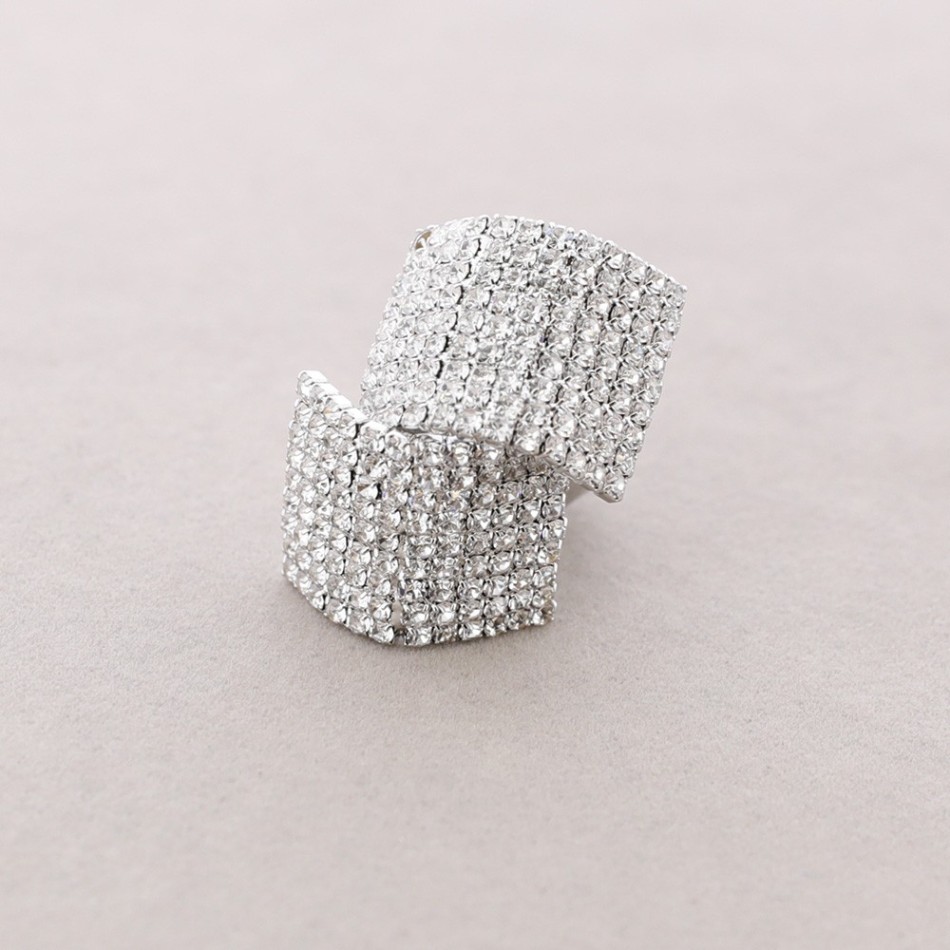 ADJUSTABLE METAL CRYSTALS RING