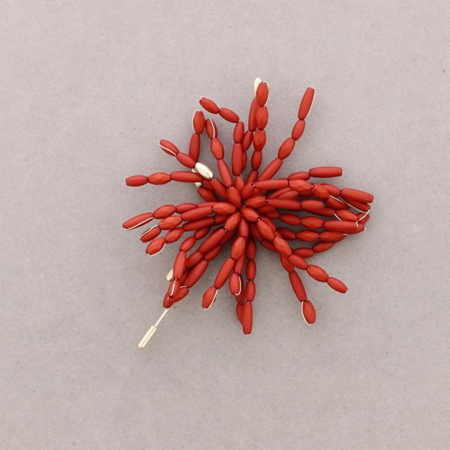 FLOWER NEEDLE BROOCH WITH RESIN BEADS