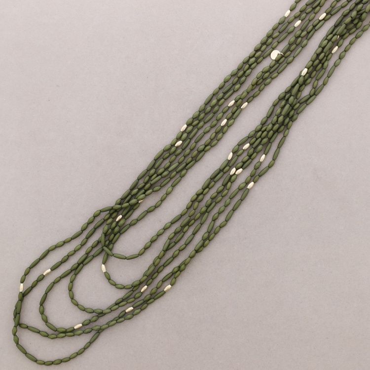 LONG RESIN BEADS NECKLACE