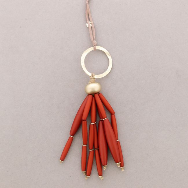 COLLAR LARGO COLGANTE ANILLA METAL CUENTAS RESINA