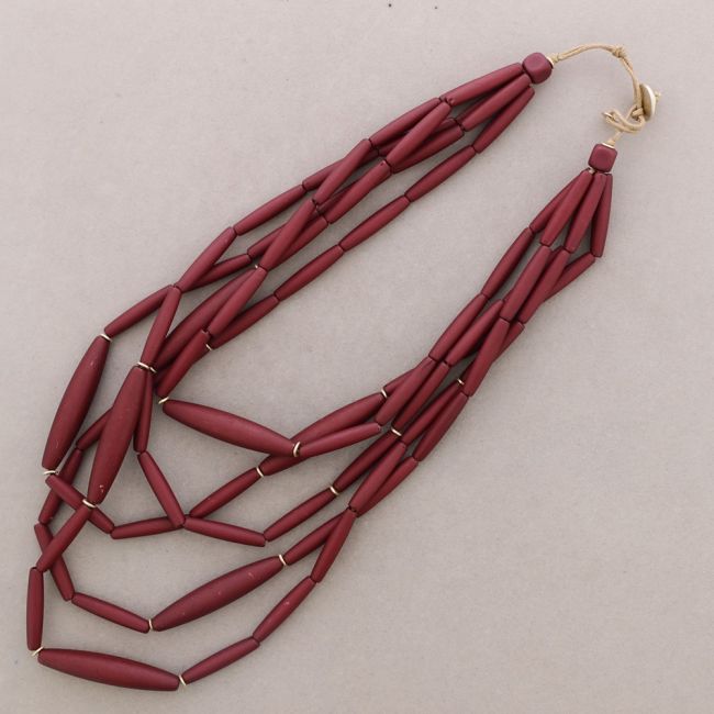 FIVE STRIP RESIN BEAD NECKLACE