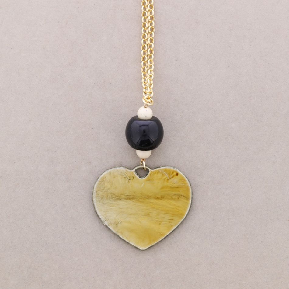COLLAR LARGO COLG. RESINA FILIGRANA