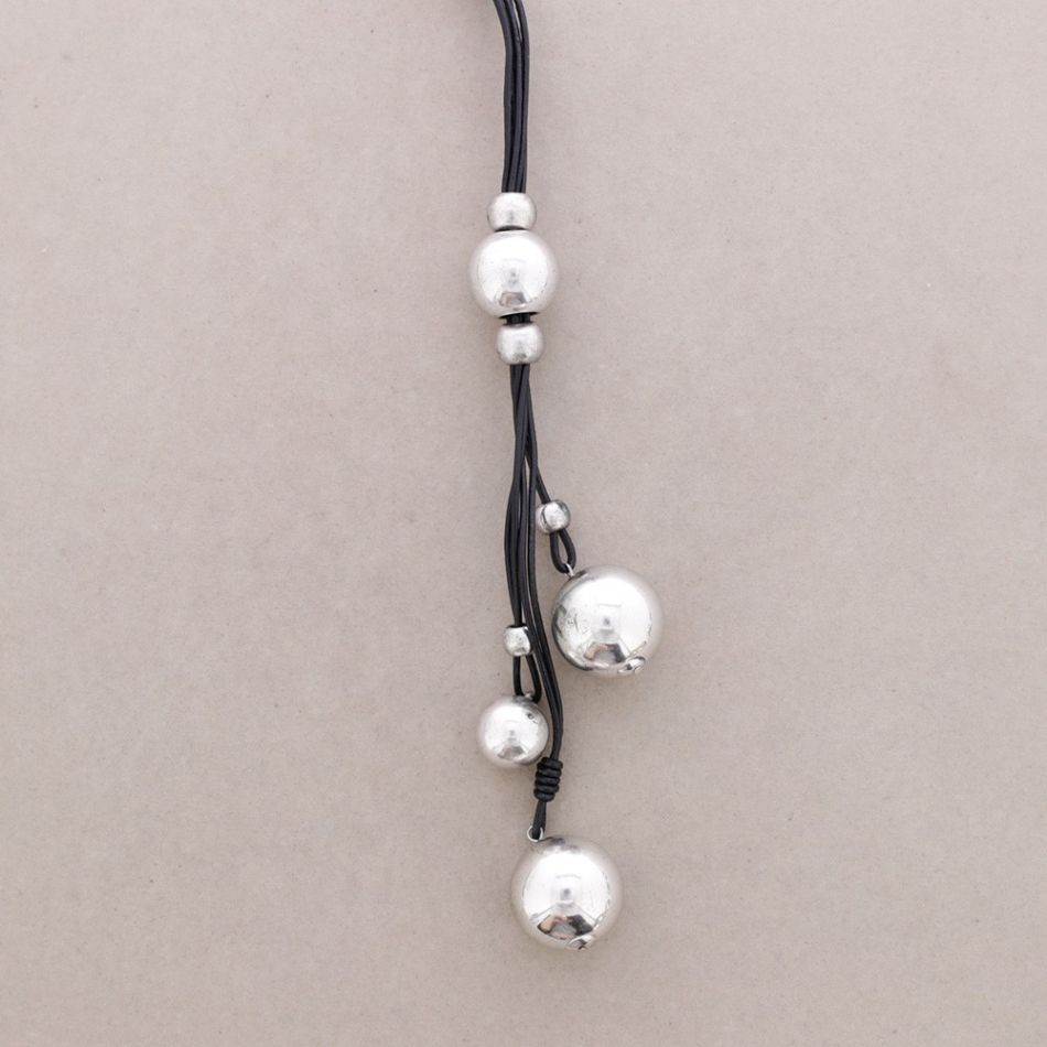 LONG LEATHER BEADED NECKLACE