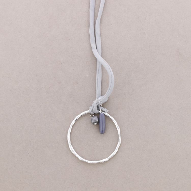 COLLAR LARGO ANTELINA COLG.METAL PIEDRAS 2
