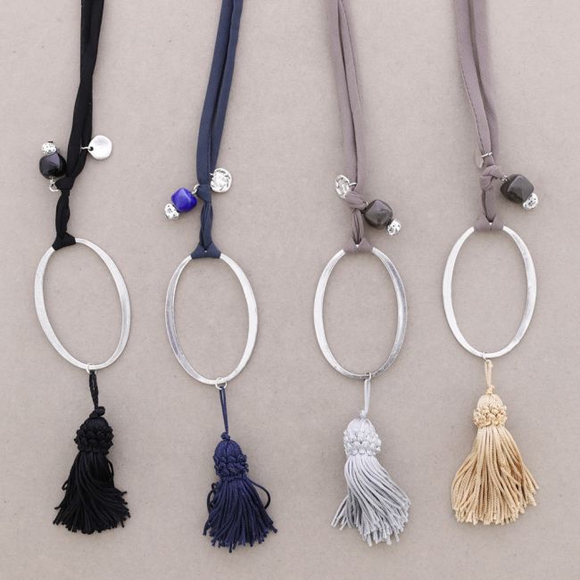 COLLAR LARGO COLG.METAL CUENTAS