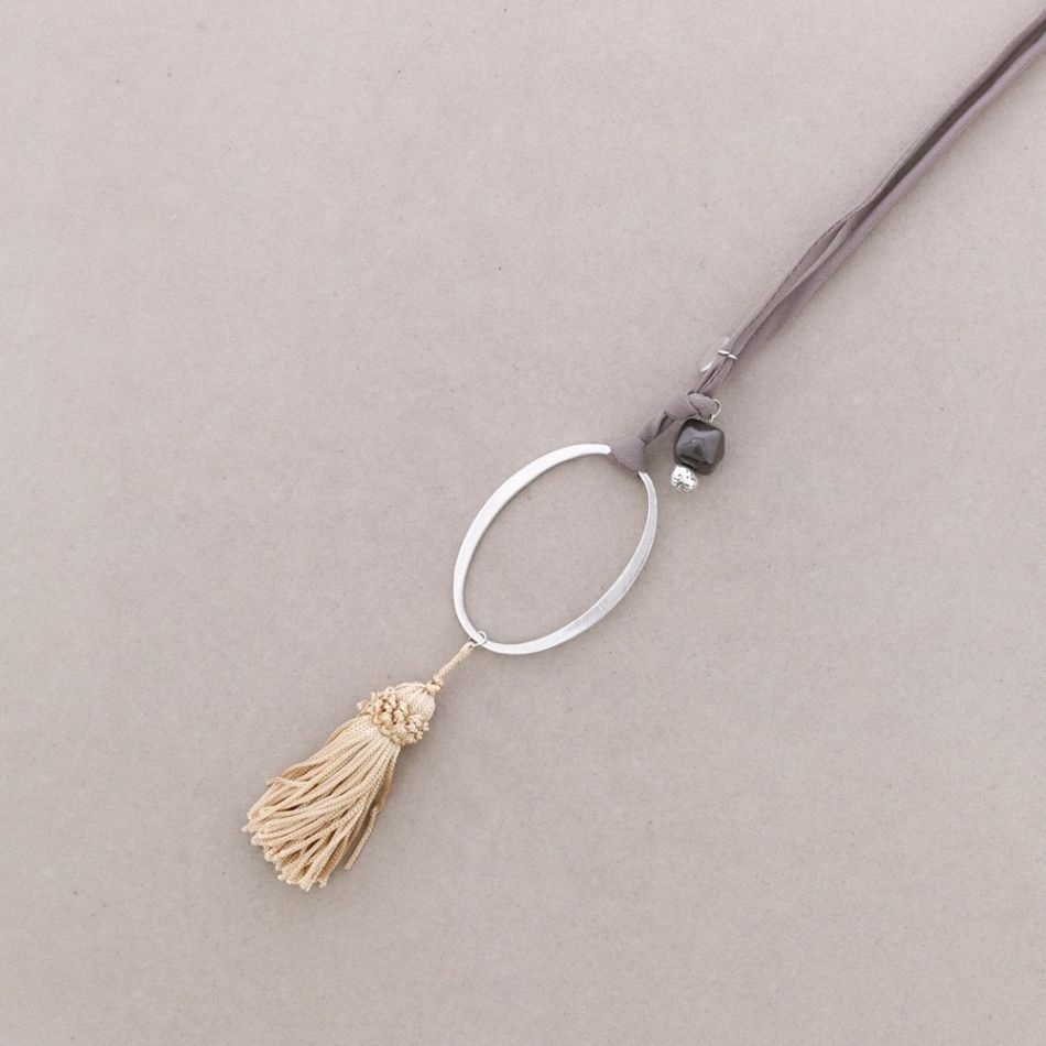 COLLAR LARGO COLG.METAL CUENTAS
