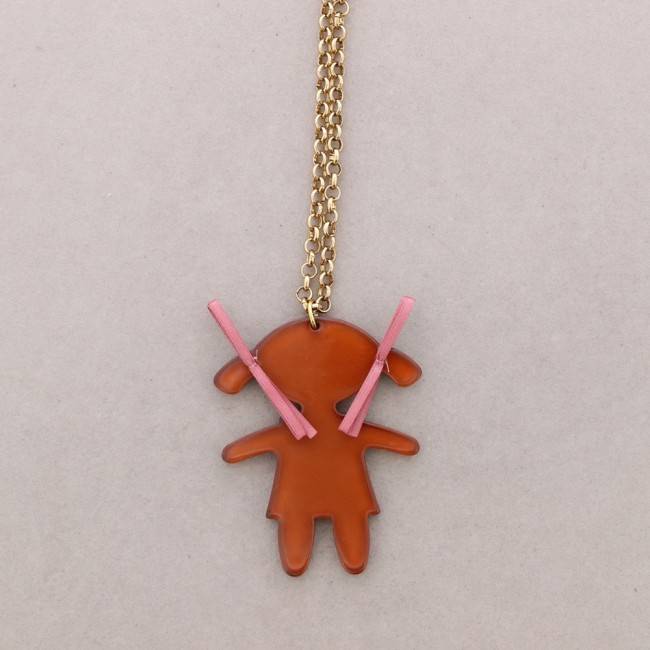 LONG PENDANT NECKLACE DOLL