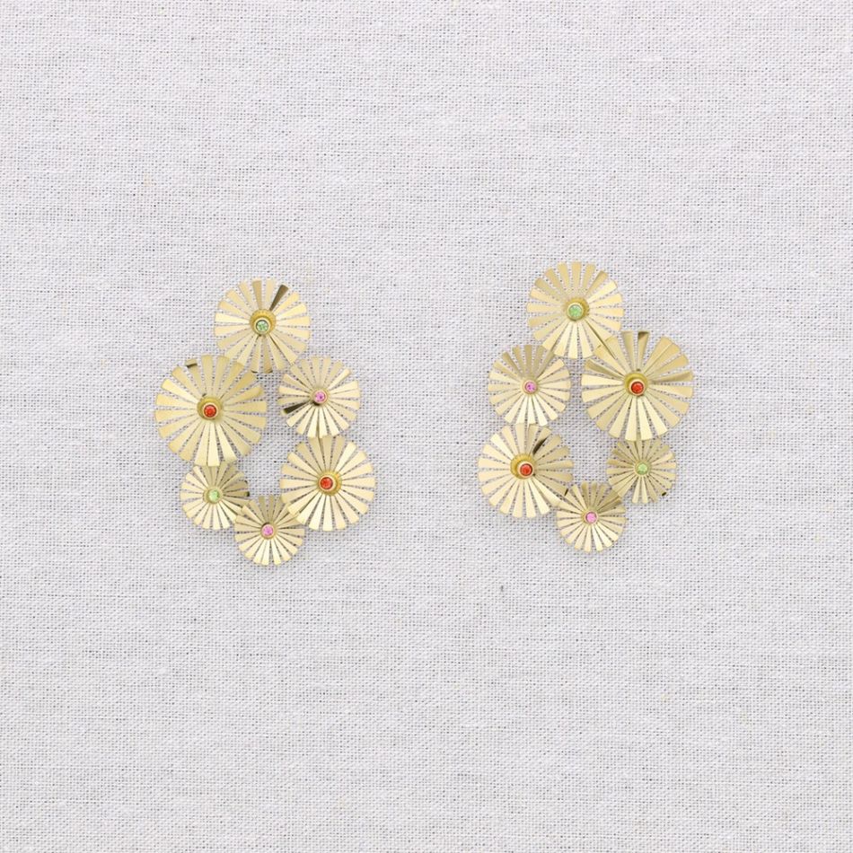 STONE FLOWER STEEL EARRINGS