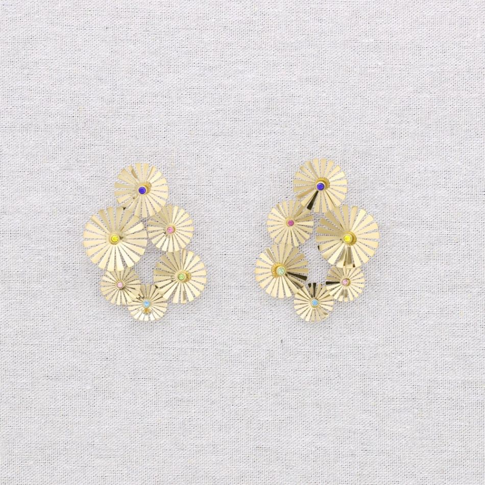 STONE FLOWER STEEL EARRINGS
