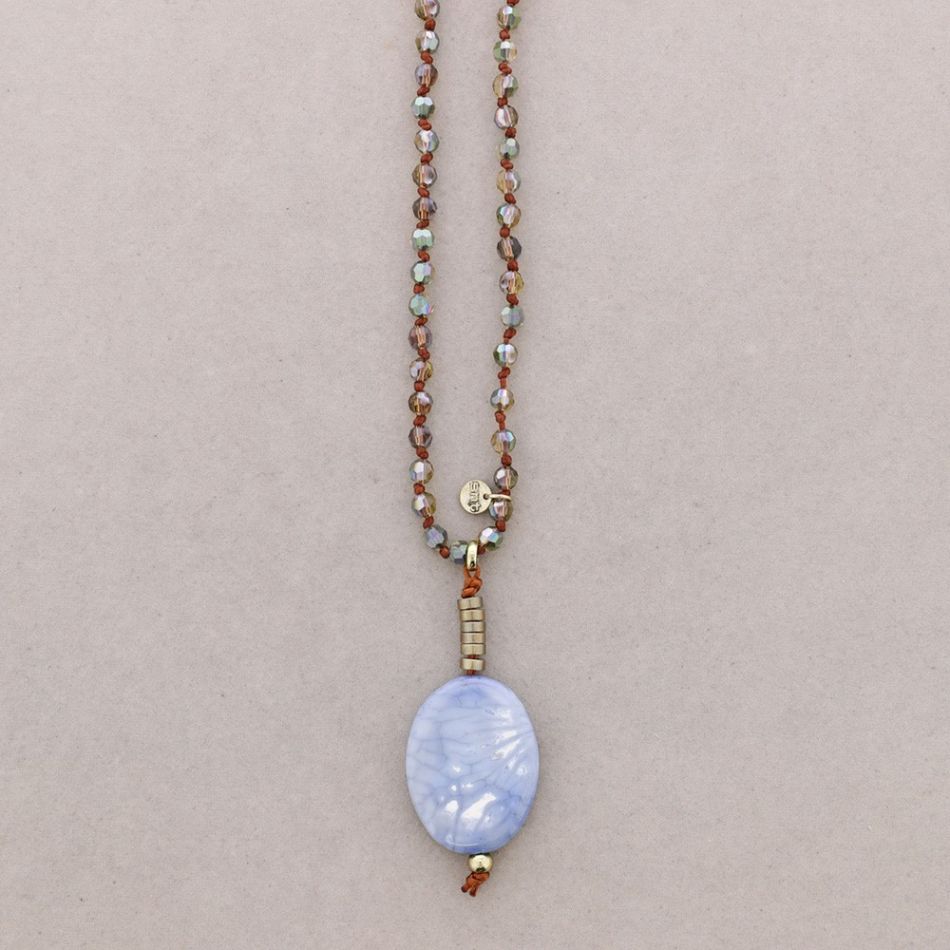 LONG BEAD PENDANT NECKLACE