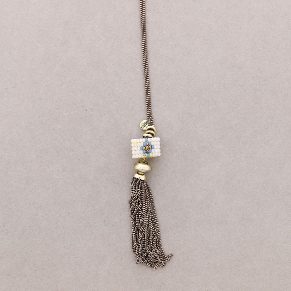 COLLAR LARGO COLGANTE FLECO