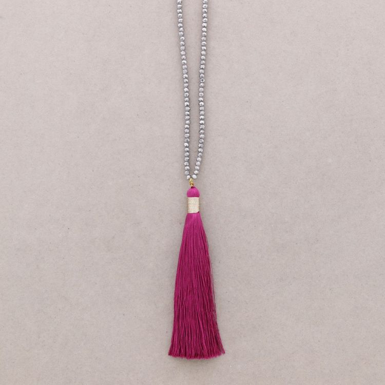 COLLAR LARGO CUENTAS FACETADAS COLG. FLECO