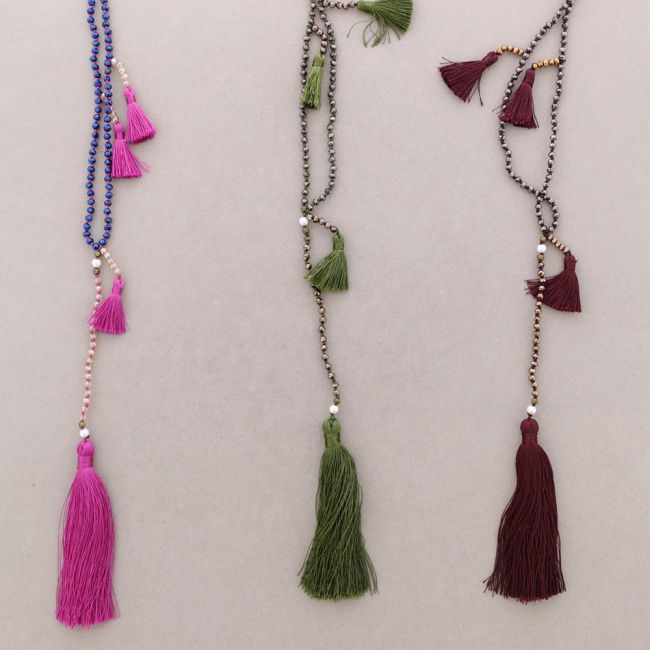 LONG PENDANT NECKLACE FRINGES