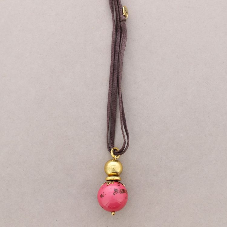 LONG NECKLACE METAL RESIN PENDANT