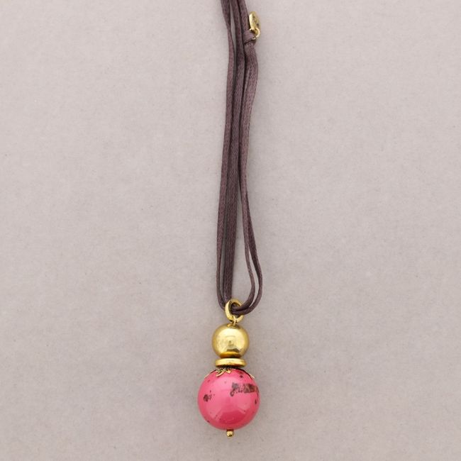 LONG NECKLACE METAL RESIN PENDANT