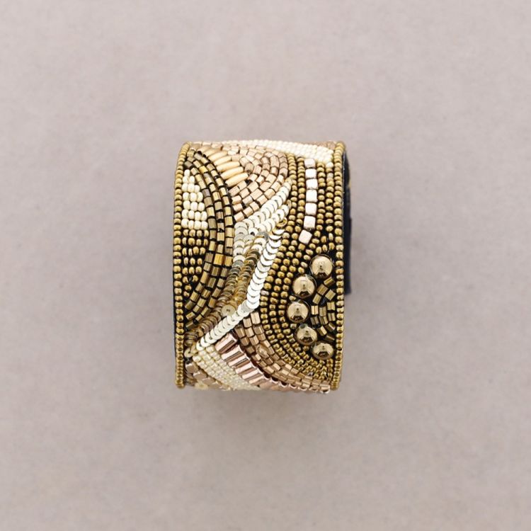 ADJUSTABLE SEQUIN BRACELET
