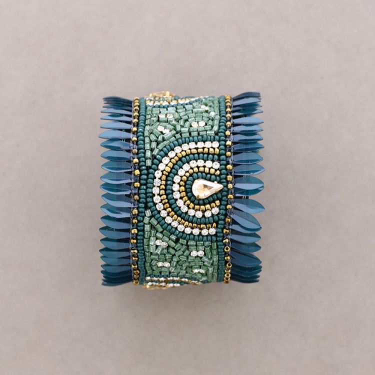 ADJUSTABLE SEQUIN ARCHES BRACELET