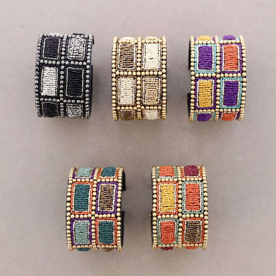 PULSERA AJUSTABLE LENTEJUELAS SEPARACIONES RECTANGULARES