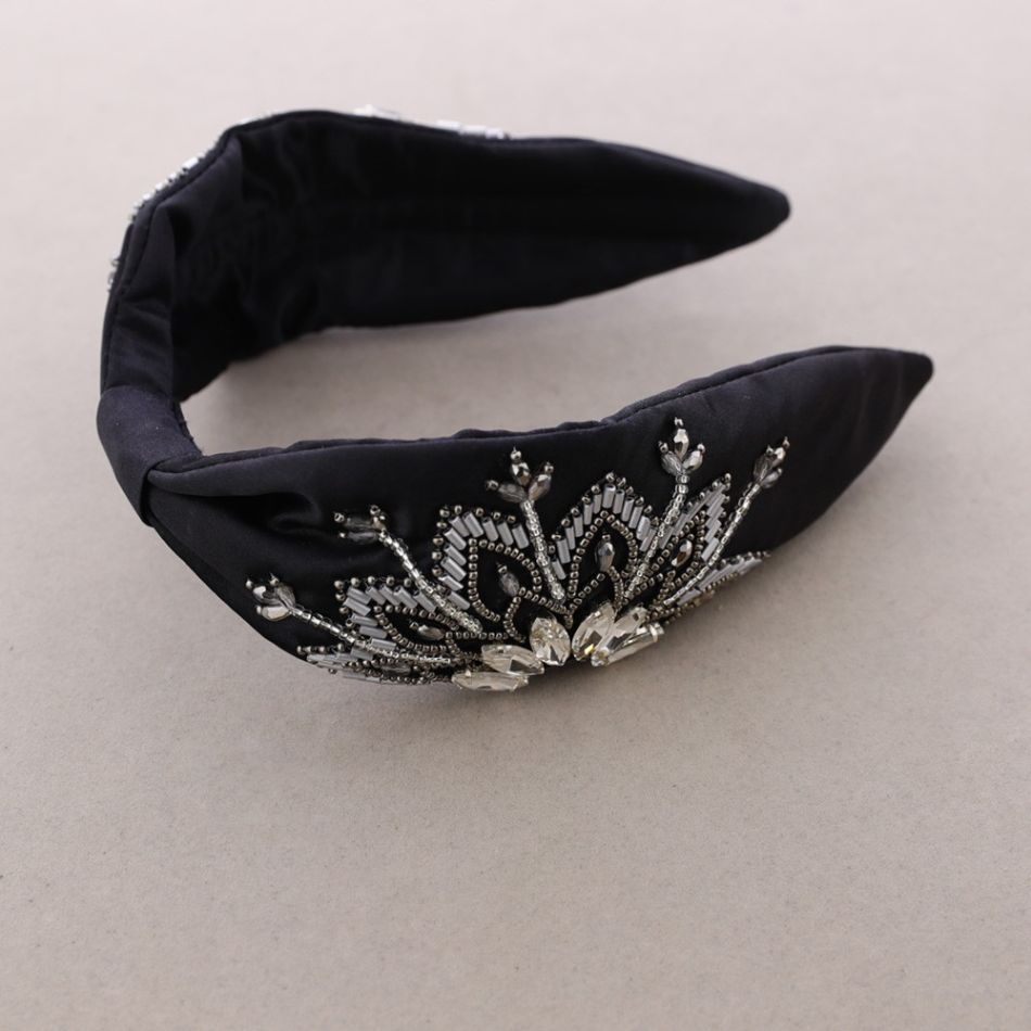 DIADEMA LENTEJUELAS MEDIA FLOR