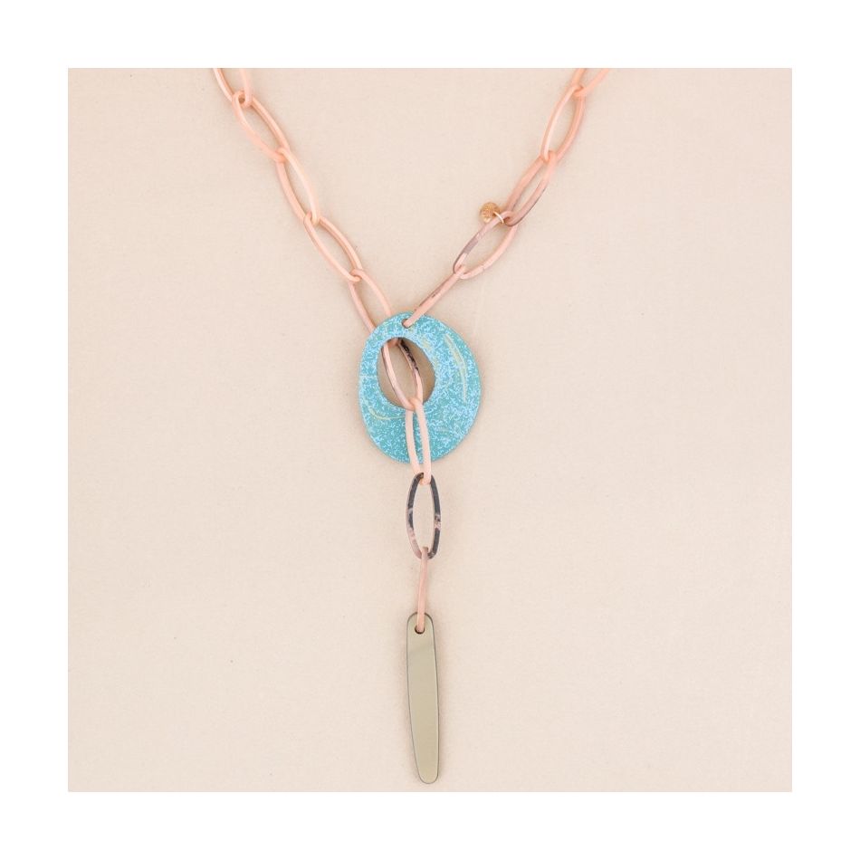 COLLAR LARGO ESLABONES RESINA