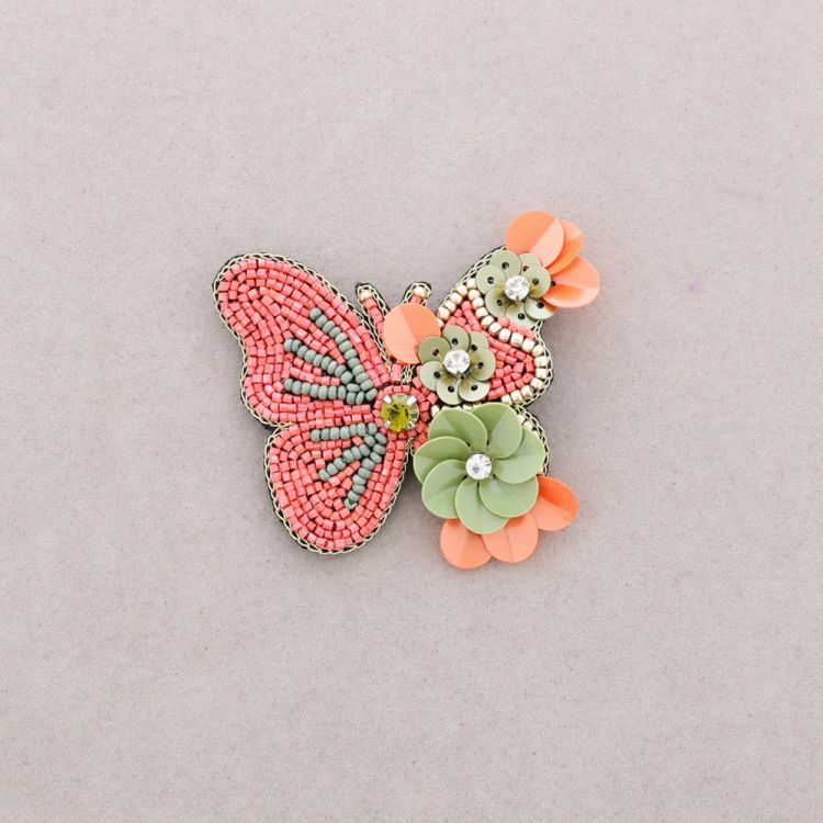 BROCHE LENTEJUELAS MARIPOSA 2