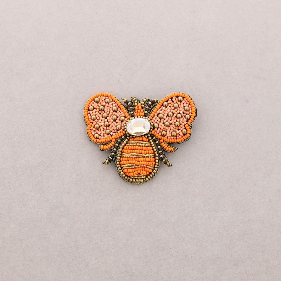 BROCHE LENTEJUELAS ABEJITA