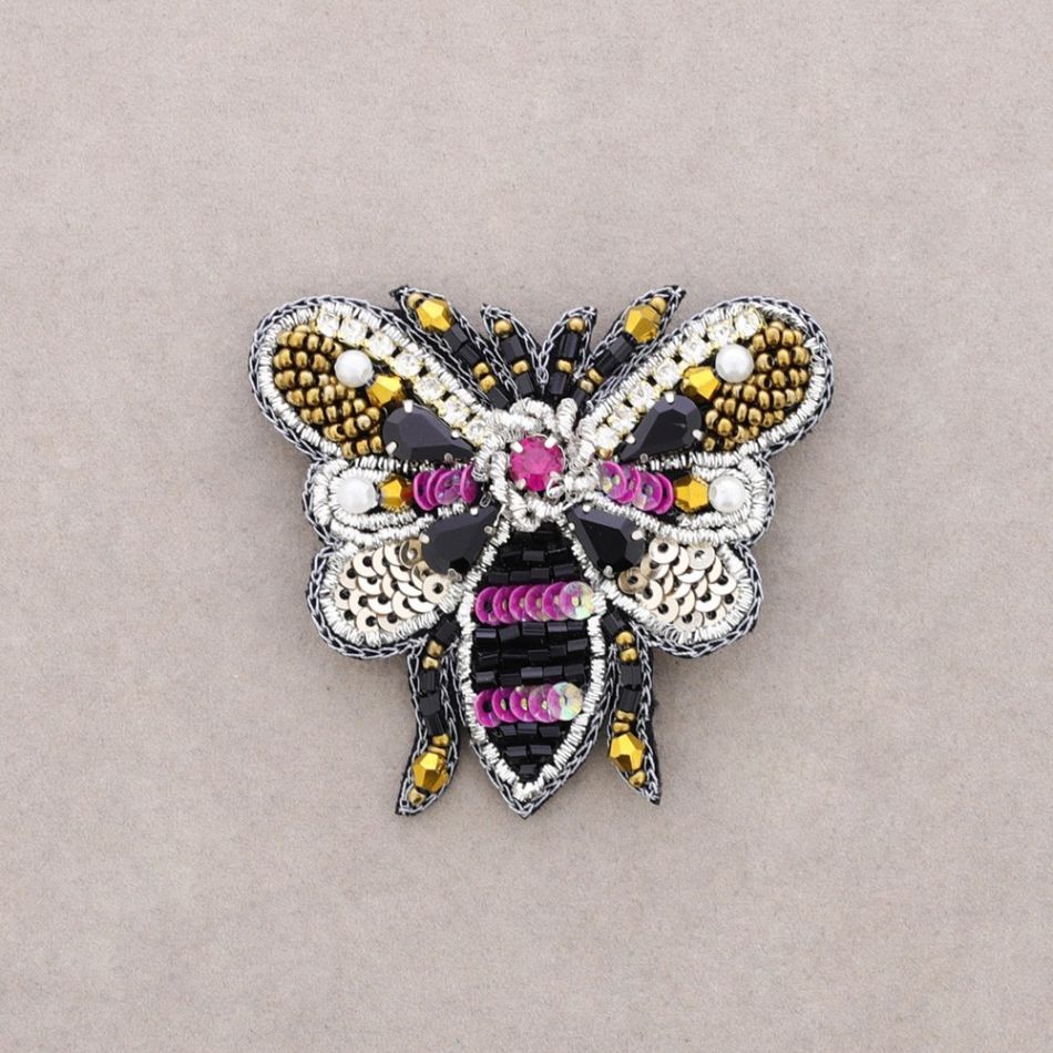 BROCHE LENTEJUELAS ABEJITA