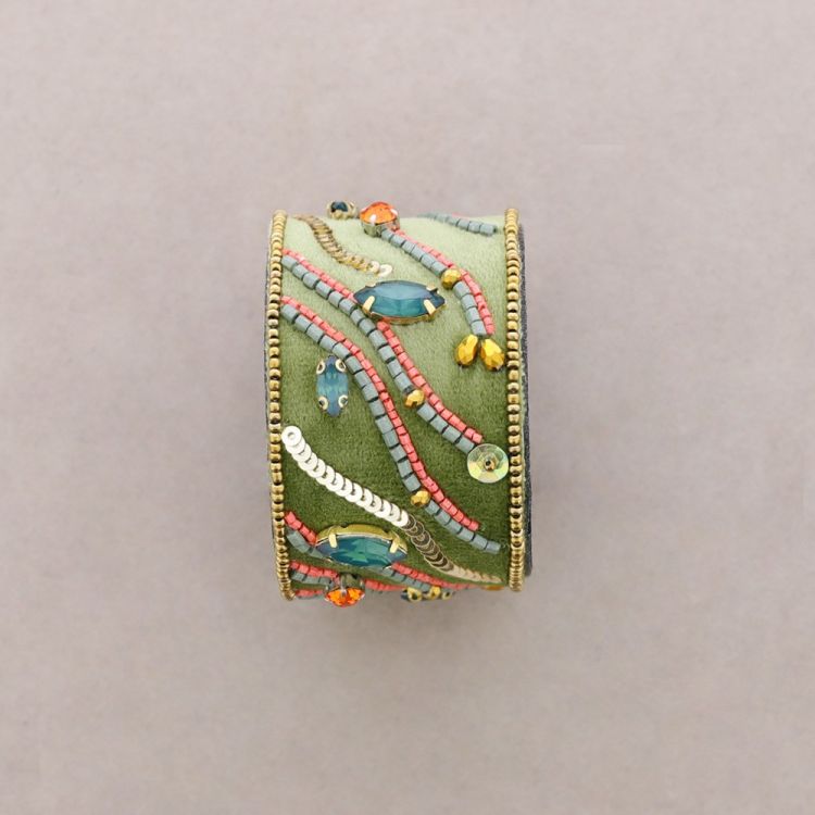 ADJUSTABLE SEQUIN BRACELET