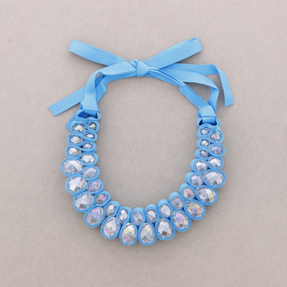 FACETED BEADS BOW CHOKER