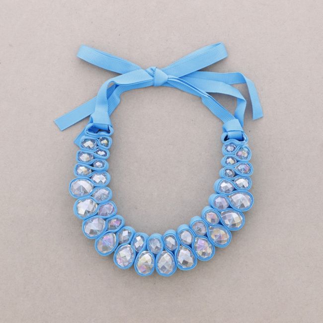 FACETED BEADS BOW CHOKER