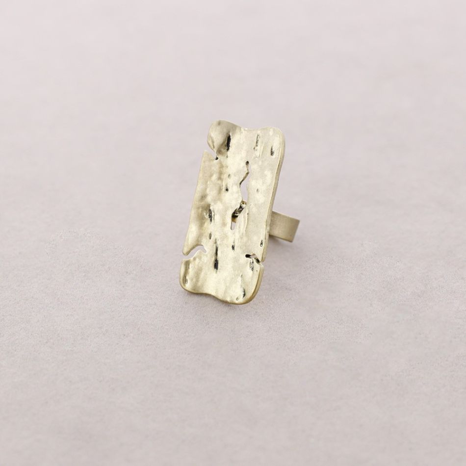 METAL RING