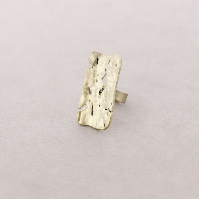 METAL RING