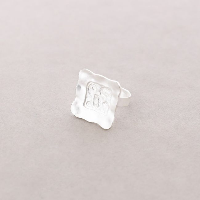 METAL RING