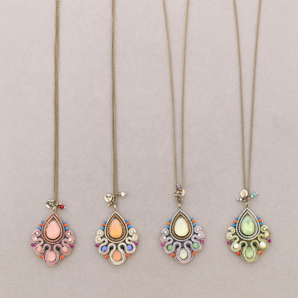 LONG NECKLACE WITH INLAID BEADS