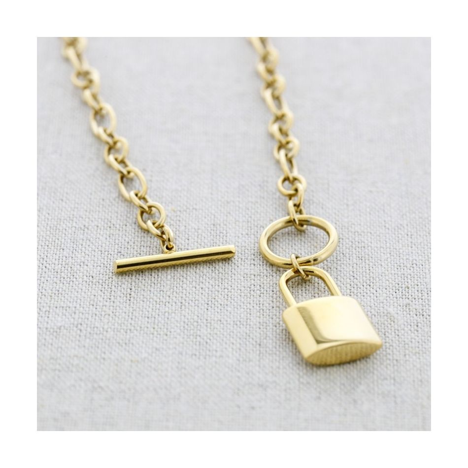 STEEL LINK SHORT NECKLACE WITH PADLOCK PENDANT