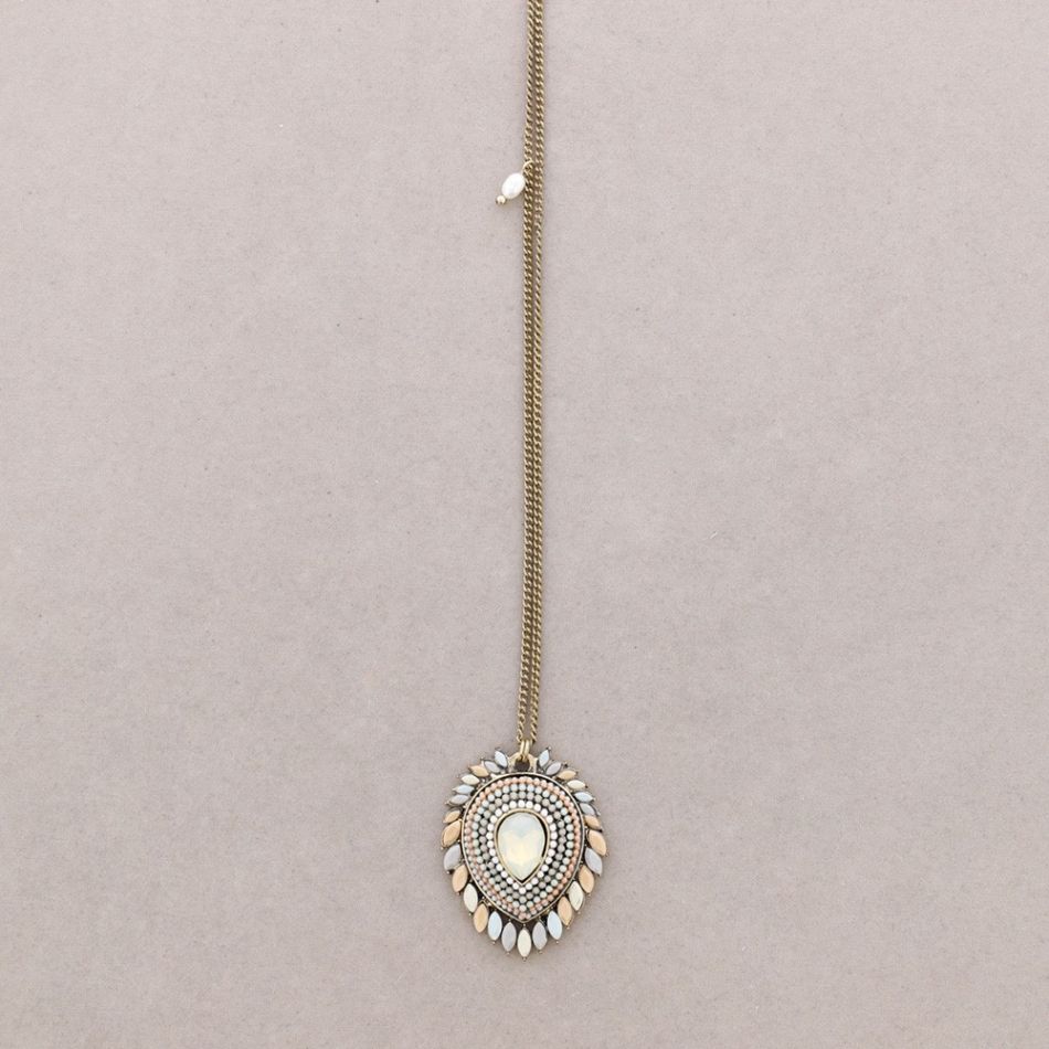 LONG NECKLACE WITH INLAID BEADS