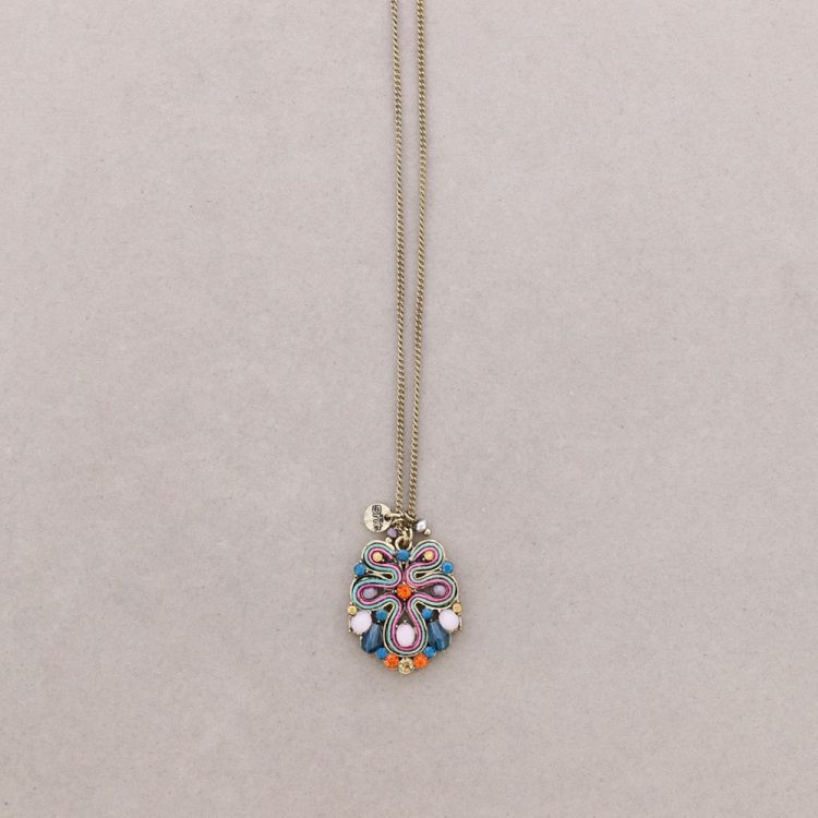COLLAR LARGO COLG. CUENTAS INCRUSTADAS