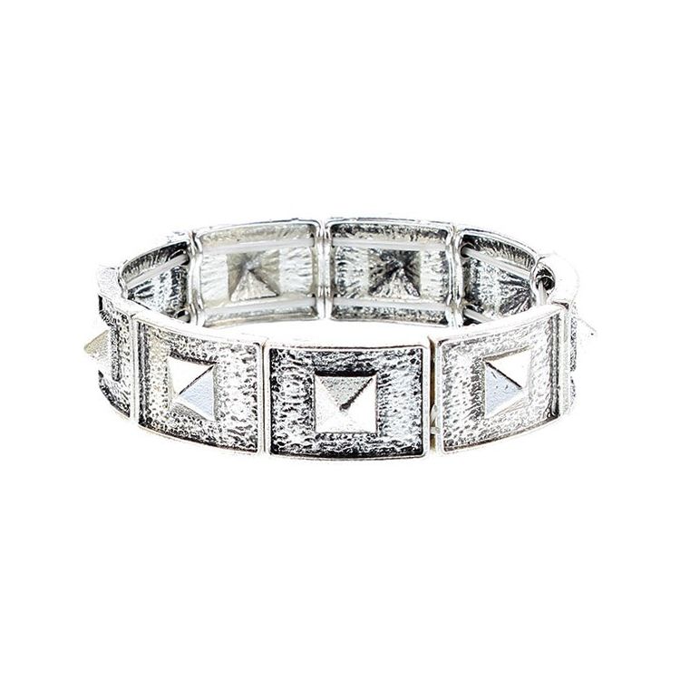 METAL BRACELET WITH SPIKES 2