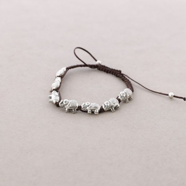 PULSERA MACRAME CUENTAS METAL