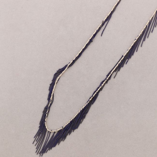 LONG NECKLACE WITH FRINGE CHAIN