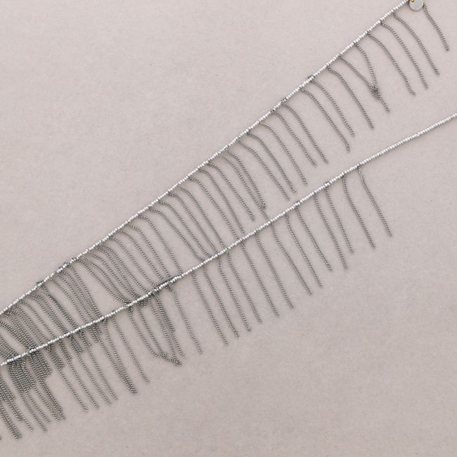 LONG NECKLACE WITH FRINGE CHAIN