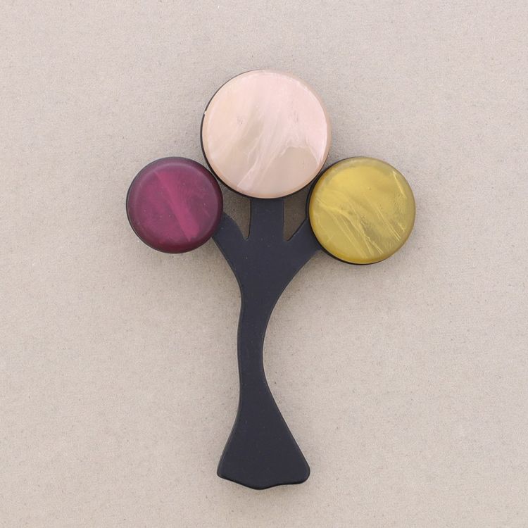 BROCHE ÁRBOL RESINA
