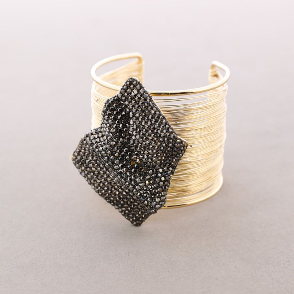 CRYSTALS ADJUSTABLE METAL BRACELET