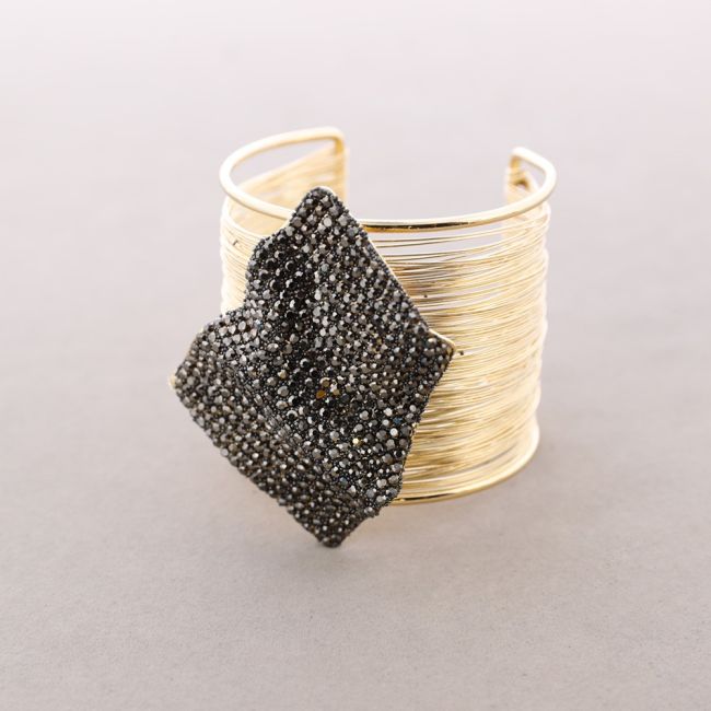 CRYSTALS ADJUSTABLE METAL BRACELET