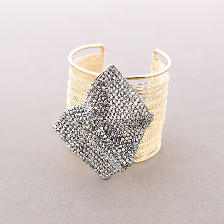 CRYSTALS ADJUSTABLE METAL BRACELET
