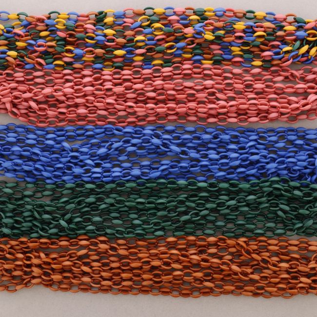 RESIN MULTI-ROW SHORT NECKLACE