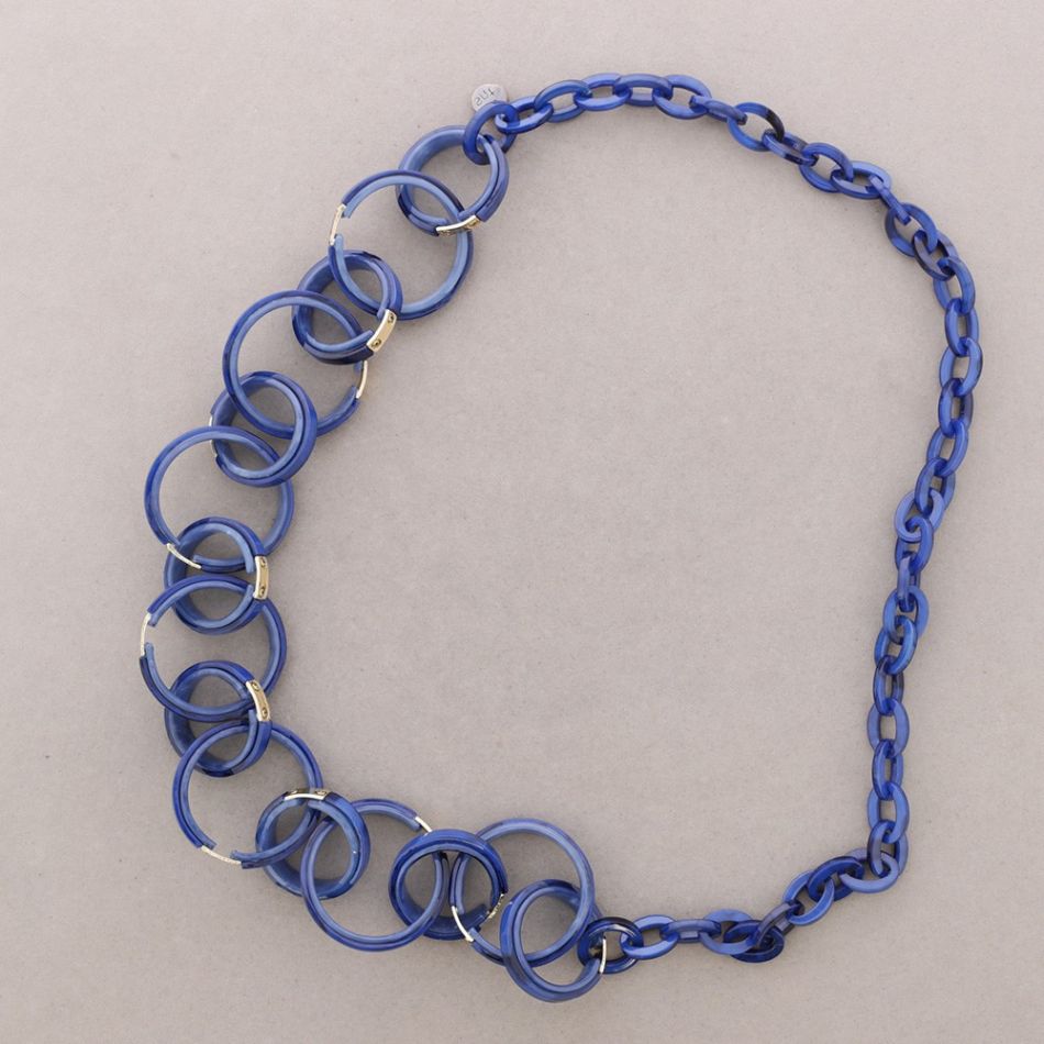LONG RESIN LINK NECKLACE