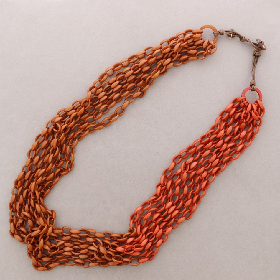 COLLAR LARGO ESLABONES RESINA