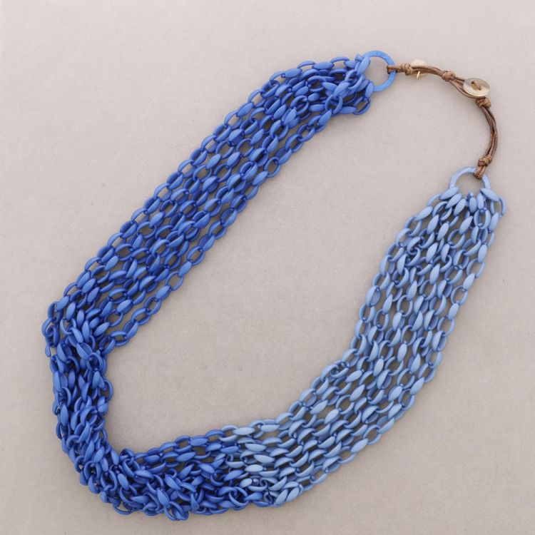 LONG RESIN LINK NECKLACE 2