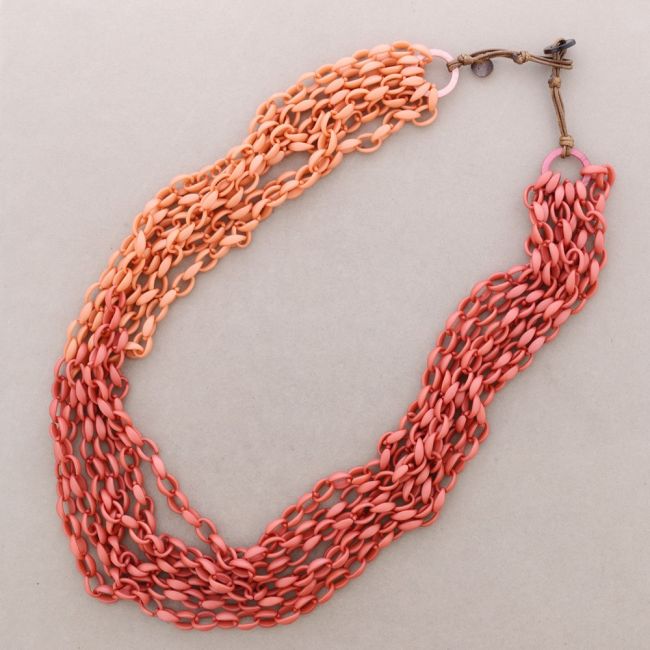 COLLAR LARGO ESLABONES RESINA